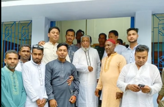 সন্দ্বীপের সংসদ সদস্য মোস্তফা কামাল পাশার সাথে বিএনপি নেতৃবৃন্দের ঈদ শুভেচ্ছা বিনিময়